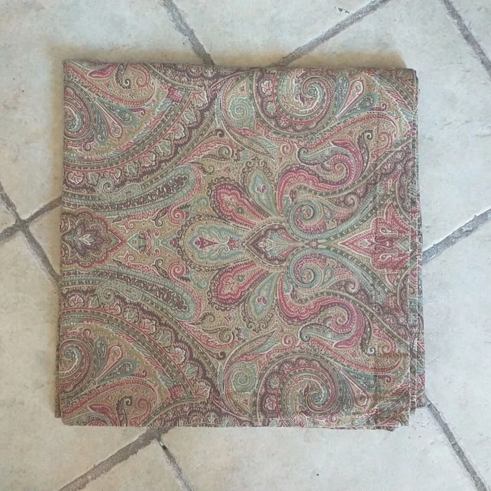 Lauren Ralph Lauren Shower?Curtain Fenton Paisley Green Red Cotton Square 68x68